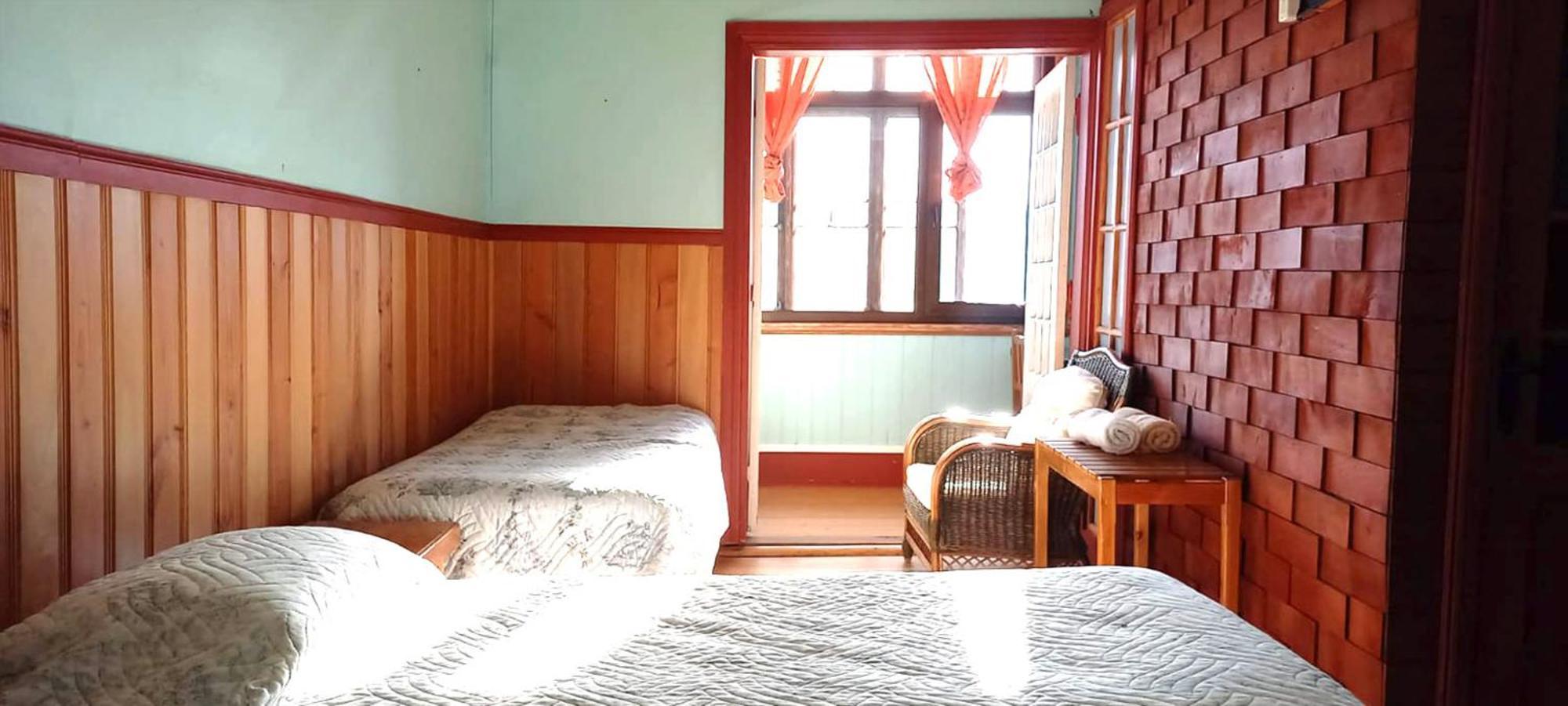 Hostal Florencia Apartment Puerto Varas Exterior photo